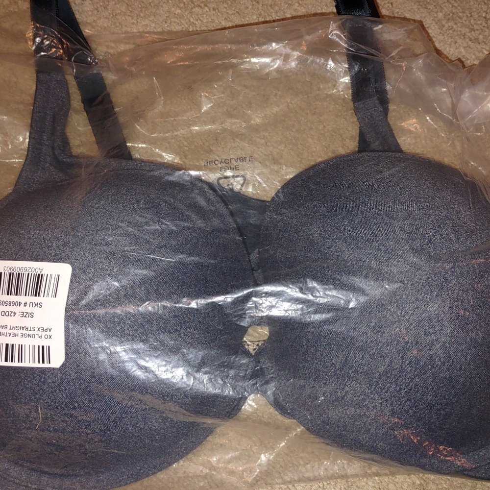 Torrid Plunge Bra 42DD